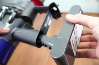 BEFORE YOU BUY a Dyson Cordless Vacuum Learn This! Frequent Points You MAY NOT KNOW About