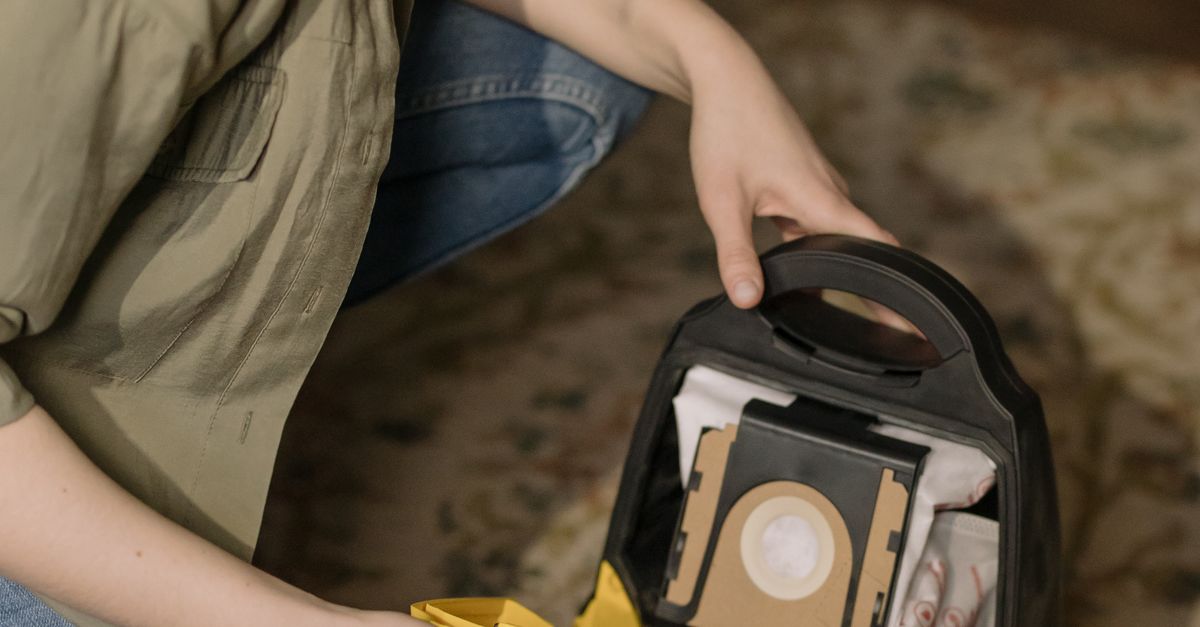 Ought to You Restore or Exchange Your Vacuum? A Sensible Price Information – Vacuum Warehouse Ought to You Restore or Exchange Your Vacuum? A Sensible Price Information – Vacuum Warehouse