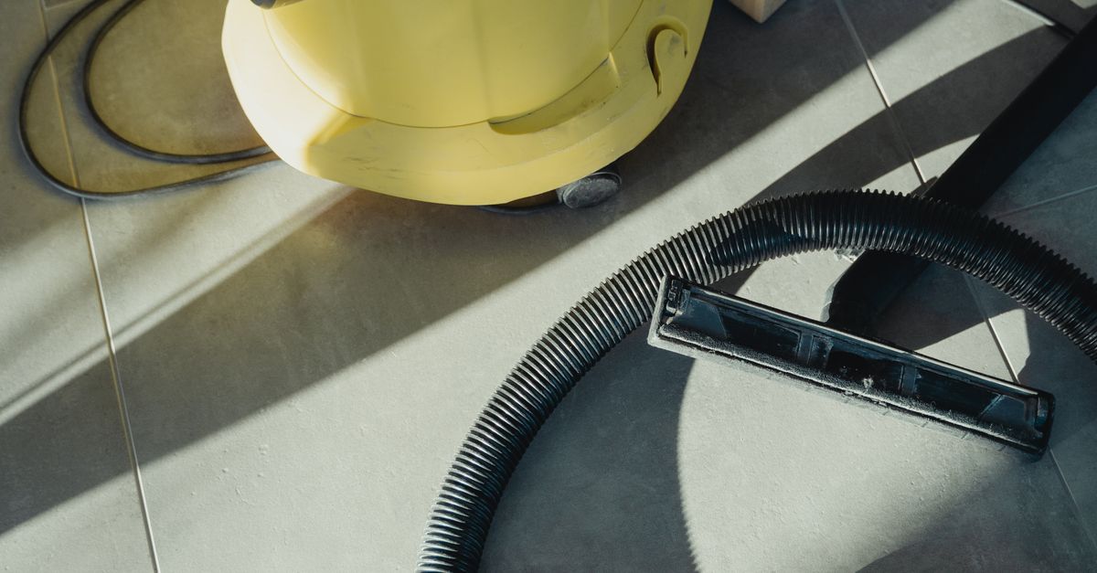 Can You Use a Moist Dry Vacuum for Basement Water? What to Verify First – Vacuum Warehouse