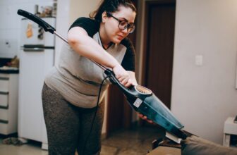 How one can Select a Dorm Room Vacuum That Is Compact, Quiet, and Simple to S – Vacuum Warehouse